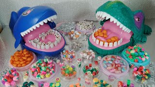 LIVE  ▶️Playing Shark 🦈 And Dinosaur 🦖 Biting Game Challenge W/ Resin Charms & Beads Food Toys ASMR