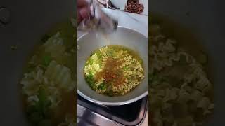 Soupy Maggi Recipe🍝🤤#trending#ytshorts#viral#foryou#maggi#maggilovers#love#recipe#soupymaggi