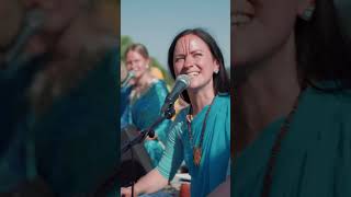 Dena Ho To Dijiya - Paramahamsa Vishwananda | Kirtan Sessions