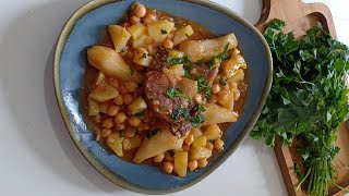 طاجين البطاطا القصبية باللحم بطريقة سهلة وبسيطة  بنة ولا أروع   tajine de calocase au viande