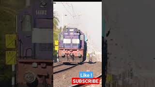 FLAG Exchange !! ALCO Diesel meets WAG7 Electric Locomotive #shorts #indianrailways