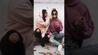 صديقتي 👭❤ياصديقة بالاسم 😉ياحبيبة بالشعور 😍😜ياغبية بالفهم 😜😻بحبك😴💕💖💖💖G💙S💙R