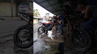 cuci motor cross offroad