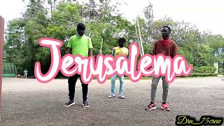 Kenyans dancing Master KG's Jerusalema.