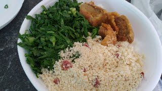 pedimos uma feijoada para o almoço + comprei algumas coisinhas na feira