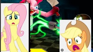 Aplejack e Fluttershy fugindo da fábrica de poneys😱oque será que aconteceu?