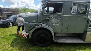 Unglaublich, Hauber Abschlepper mit ? Oldtimertreffen Schotten-Götzen, wer kennt den Ort ? Oldtimer,