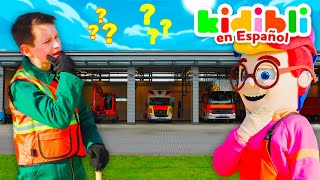 Los niños adivinan los coches grandes del garaje | Los niños juegan a fingir ⛑ Kidibli