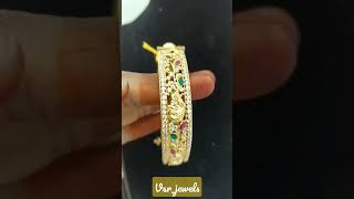 Gold bangle