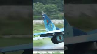 Sound of Mig 29 Parachute deployment