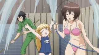 Sekirei - Cleaning the bath and swim suits