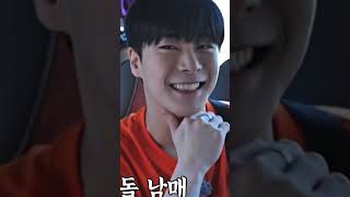 Remembering Moonbin promoted his sister on the show #rm #moonbin