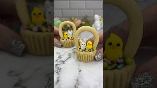 Easter biscuit baskets 🐥🐰 #cakedecorating #baking #easterbaking #cakeart #bakinghacks #ytshorts