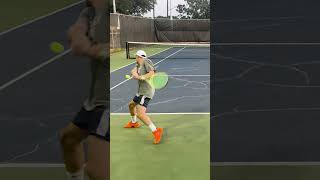 Is THIS backhand better than Djokovic ?  #tennisplayer #tennis #tennislife