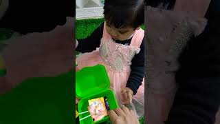 cute baby 💕 ke Lunch Box me lollipop 🍭 chij h #shorts #trending #viral #viralshorts