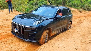 Chinese Off-road Sub Cars: Testing Their Strength on Muddy Roads | Lynk & Co 09