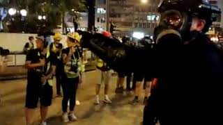 20190721 速龍小隊斥記者「係咪中立、係咪有立場」(轉載) hong kong protest, police query standpoint of journalist