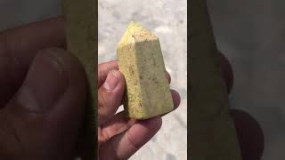 500 ct Yellow Serpentine Tower from Afghanistan  for 35$ #trending #shortvideo #crystalstone