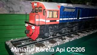 LIMBAH TRIPLEK !!! Miniatur Kereta Api Babaranjang CC205