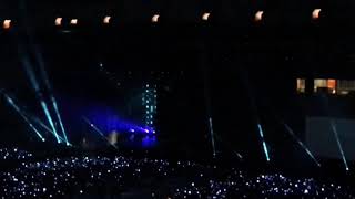 BTS - FAKE LOVE (Rock Version) (Love Yourself Tour Singapore)