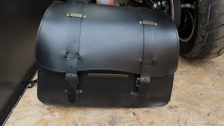 Harley davidson Saddle bags luggage case and Tool roll install