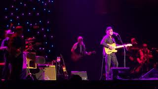 Dion - Runaround Sue - The Wanderer at Mohegan Sun Arena #Dion