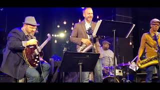 Craig Brann Adventure jazz guitar Christmas 'Little Drummer Boy' with extended solo - Dizzy's NYC