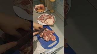 РАЗДЕЛЫВАЮ МЯСО НА КОТЛЕТЫ,ЖАРКОЕ,ОТБИВНЫЕ