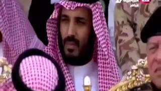 الرائد: مشعل بن محماس يلقي قصيدة أمام الملك  سلمان