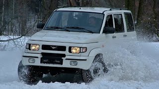 UAZ 3162 Simbir AMC 4x4 v zimní akci