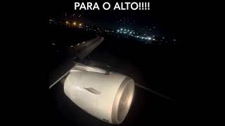 Decolando de noite em São Paulo no A319 da LATAM