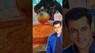 Salman Khan ने एक गरीब लड़की को पाव भाजी खिलाई #salmnkhan #trending #shortfeed