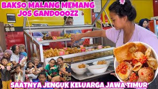 MAKAN BAKSO SAMPAI MANGKOKNYA TIDAK MUAT