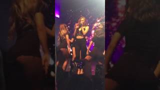 [Fancam] Hyuna "How's This" Chicago 170301 Video 9