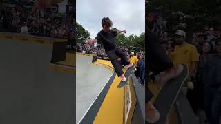 SKATEBOARDER DIDN'T GIVE UP!