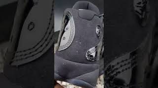 Nike Air Jordan 13 “Cap and Gown” 黑猫漆皮