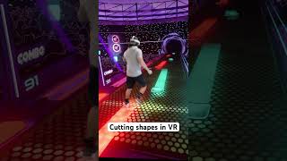 Cutting shapes in VR 🔺▪️ #vr #dancedash #feetsaber