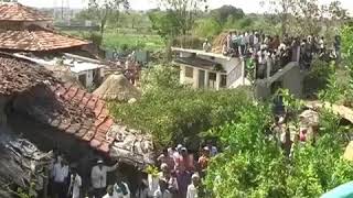 Tiger enters farm in Yavatmal district.