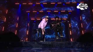 Justin Bieber -Love Yourself (live at jingle bell ball 2015 )