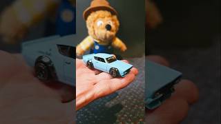 Hot Wheels Nissan Skyline 2000GT-R and the Toones