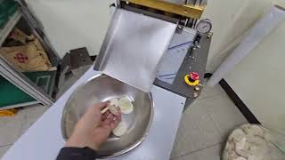 Test of SYP4509 puffed rice cake machine with broken rice from Indonesia (B Type)