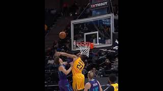 Rudy Gobert rejects LaMelo Ball's layup