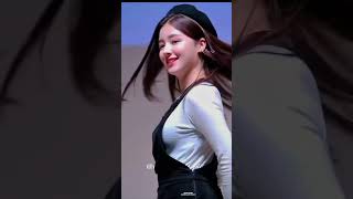 Nancy Momoland X Harleys in hawaii X Pehla pyar #shorts #nancy #nancymomoland #nancymomolanddance