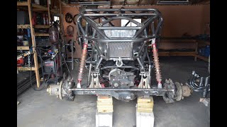 Episode 8: Fuel tank, exhaust and links  | How to build your own rock crawler/buggy/bouncer