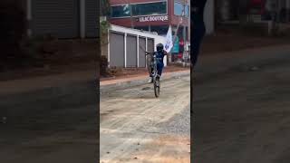 one hand wheelie 👀🔥 #stunt #kerala #cycle #fayazstuntz #viral