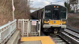 2 trains at Broadway