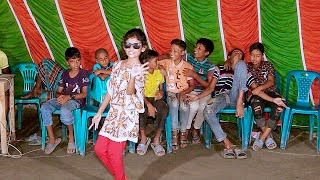 আমি ষোল বছরের সুন্দরী   Ami Sholo Bochorer Sundori   BAngla Dance   New Wedding Dance By misty'''