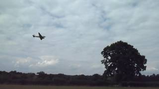 DC 3 HOBBYKING P SLOW LOW PASSES AND SOFT LANDING 29 AUG 16