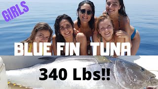 CHICAS PESCAN ATUN GIGANTE🐟 y 1 BACORETA XXL!!