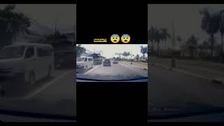 Keepsafe 🚗 #caraccident #trending #trendingshorts #dailygrindtv